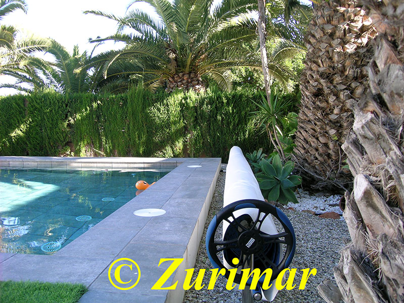 Einfamilienhaus mit 4 Schlafzimmer und grossem Keller mit Garage.