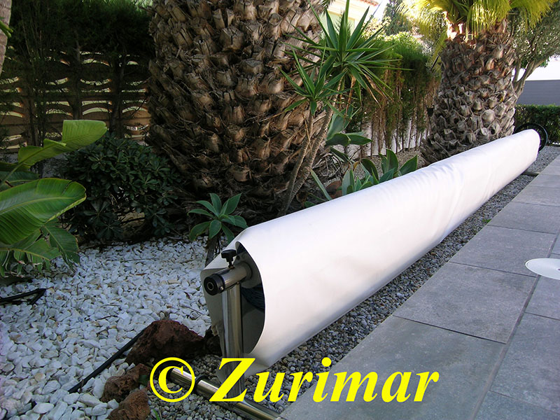 Einfamilienhaus mit 4 Schlafzimmer und grossem Keller mit Garage.