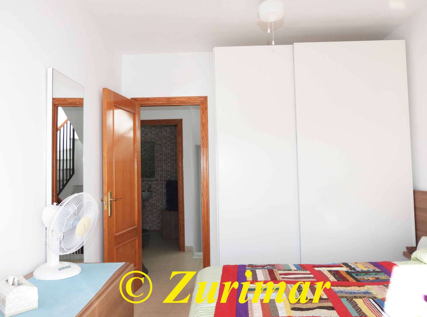 Haus mit Terrasse/Vorgarten  in Enix