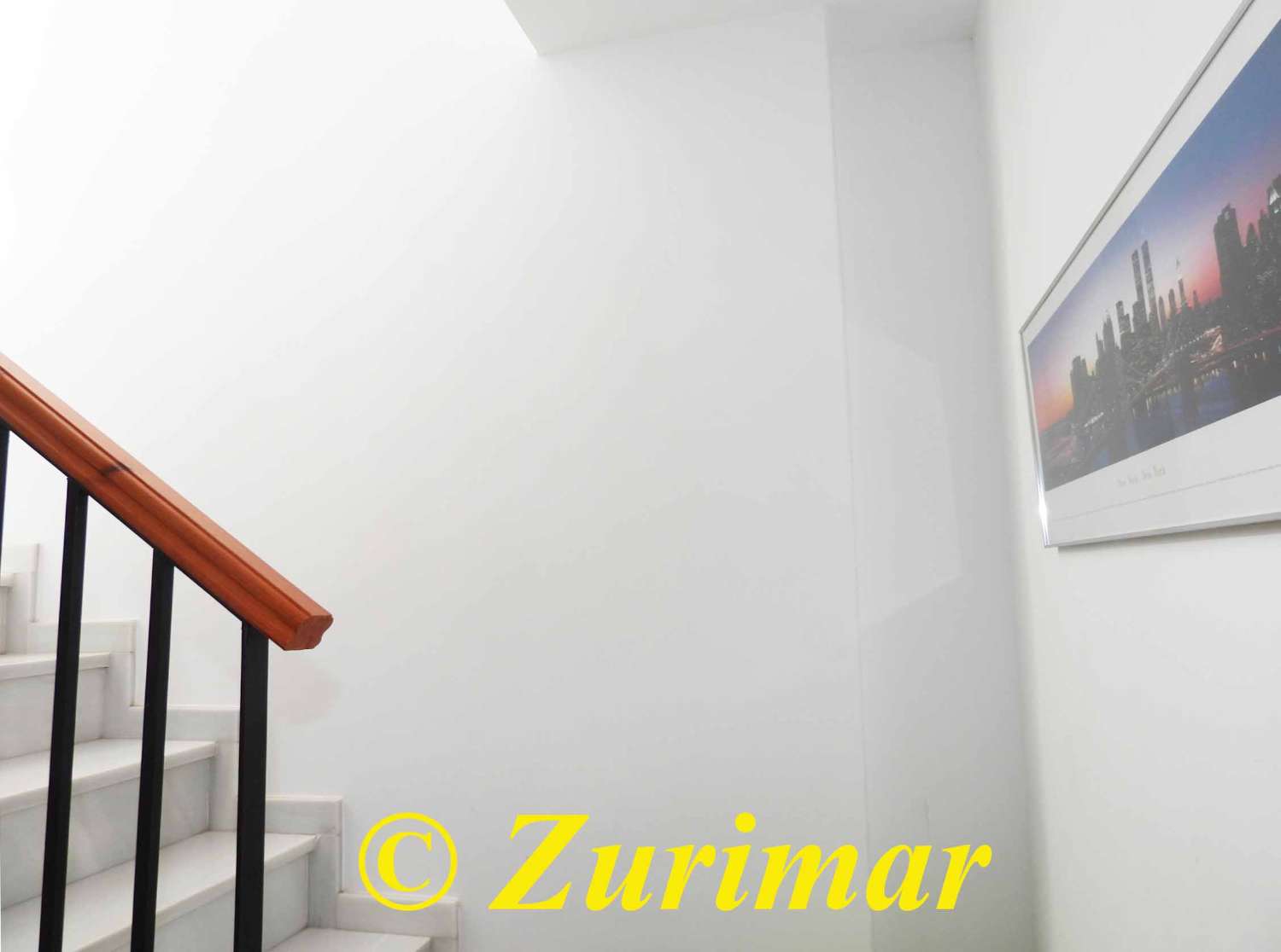 Haus mit Terrasse/Vorgarten  in Enix